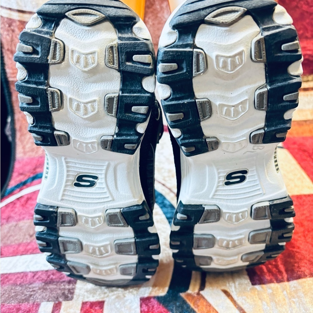 Skechers D'Lites sneakers - Picture 6 of 8